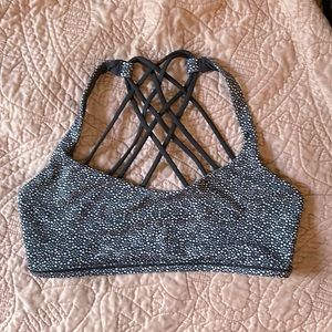 Lululemon Athletica Free to Be Wild Bra